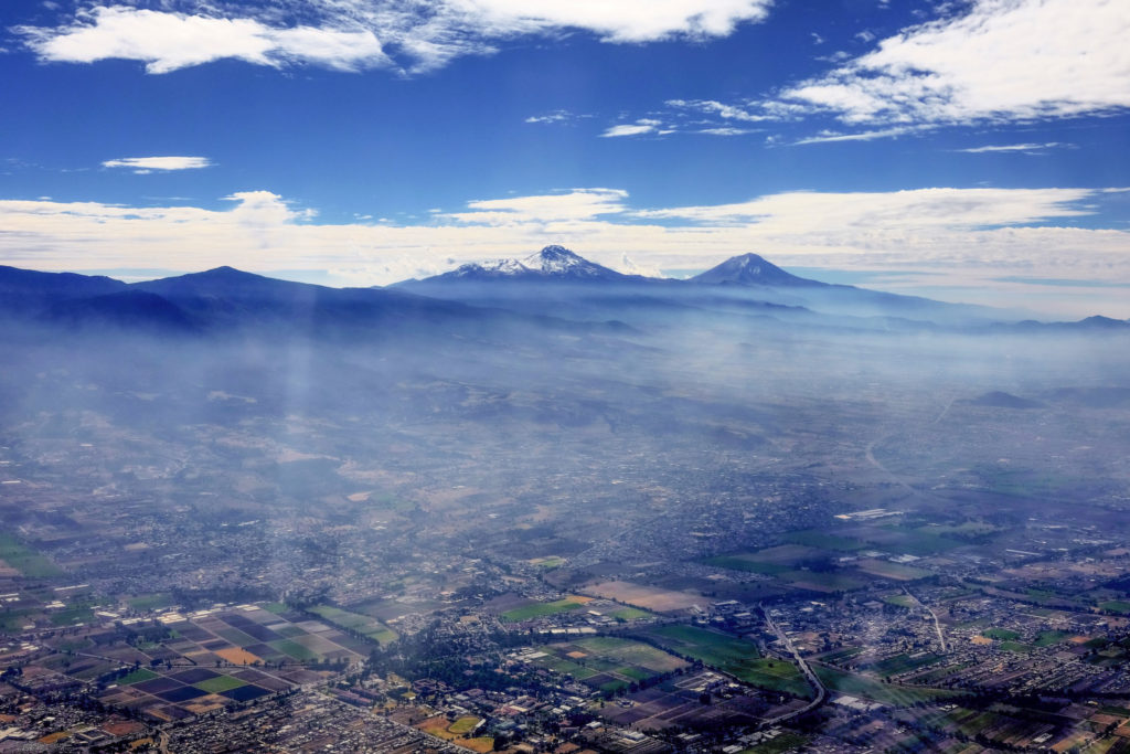Mountains surrounding Mexico City - pc - Lars Plougmann - Flickr
